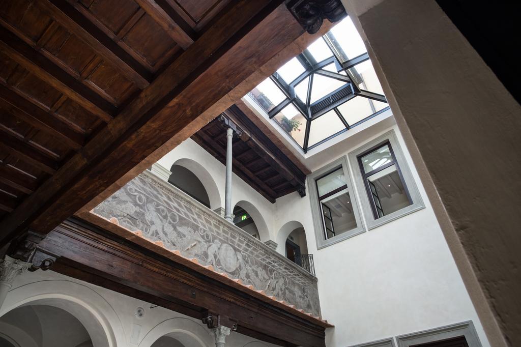 Отель Palazzo Vecchietti - Residenza D'Epoca Флоренция Экстерьер фото